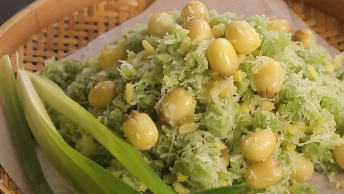 Xôi cốm hạt sen - đậm hương vị Hà Nội 