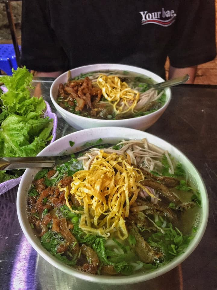 Ăn kèm với rau sống