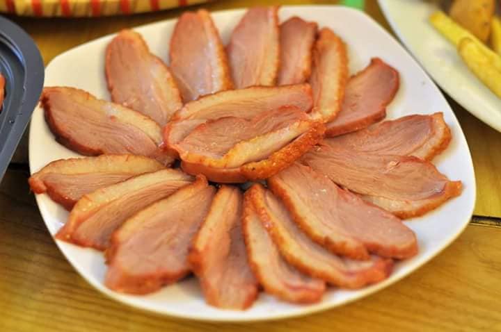 đĩa lườn ngỗng hun khói