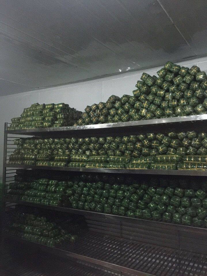 giò đà điểu mang đi biếu tết